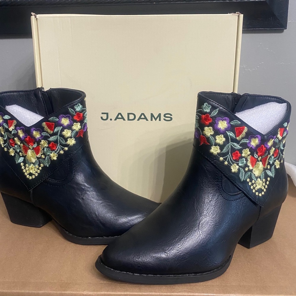 J. Adams Corral Black Floral Embroidered Western Ankle‎ Boots Size 6 NEW